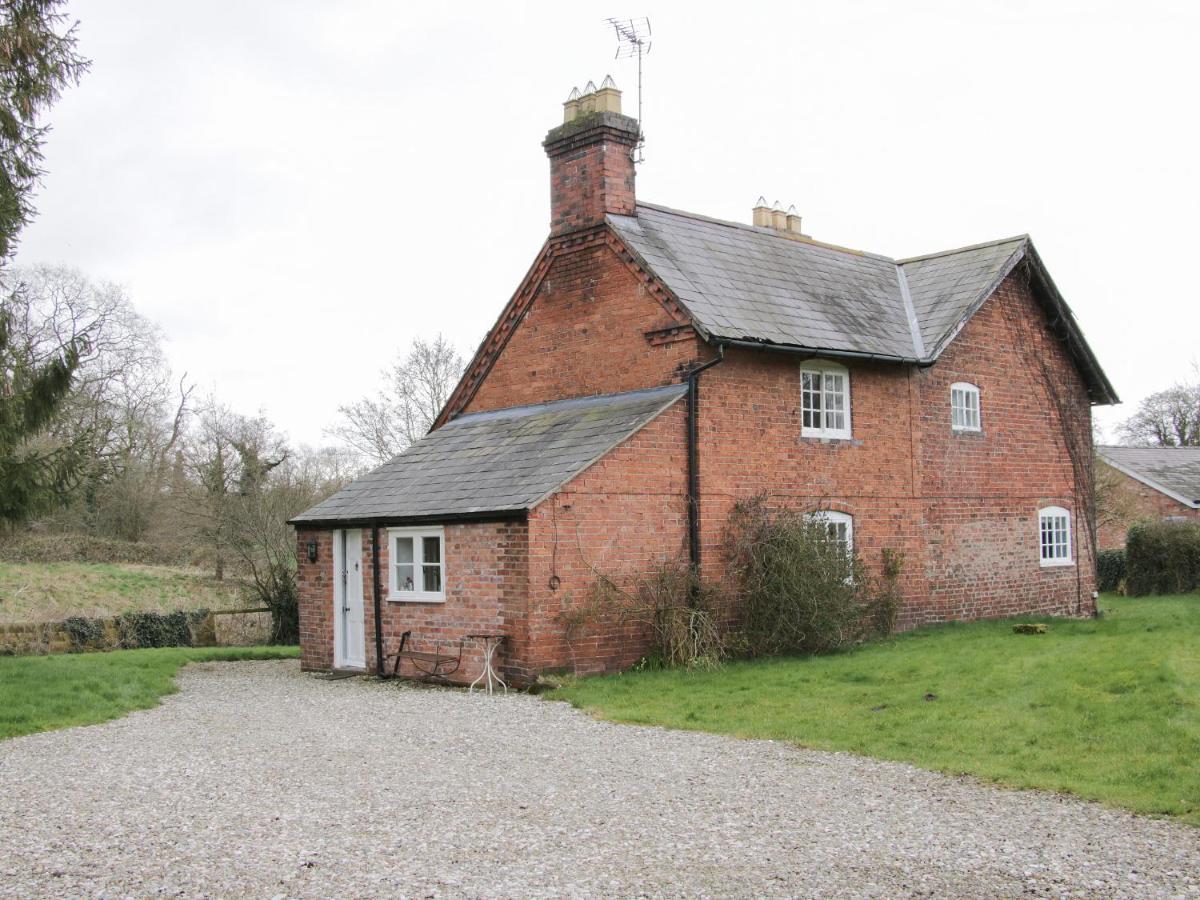 Wolvesacre Mill Cottage วิตเชิร์ช ภายนอก รูปภาพ